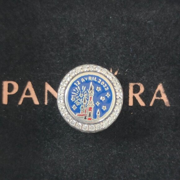 Pandora Paris 30 Years of Magic 12 Avril 2022 Bead Charm S925 Silver with box - Picture 2 of 8